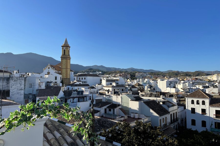 Estepona-view-rooftopbar_bermeja-views.jpg