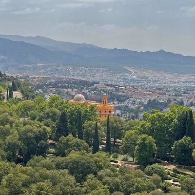 Granada-Alhambra-uitzicht-van-toren.jpg